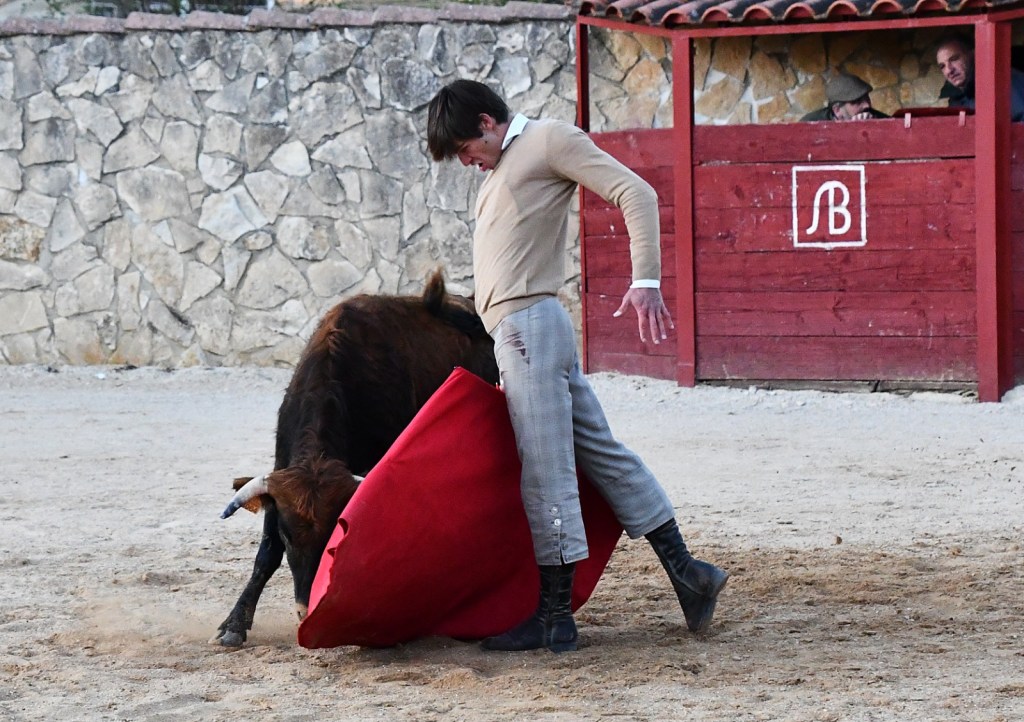 Rafi_tienta_Bañuelos